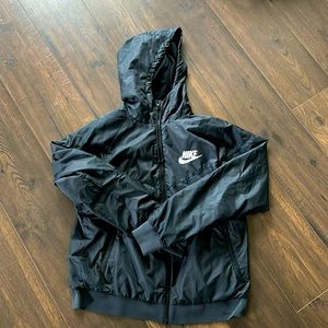 NIKE Windrunner Jacket
